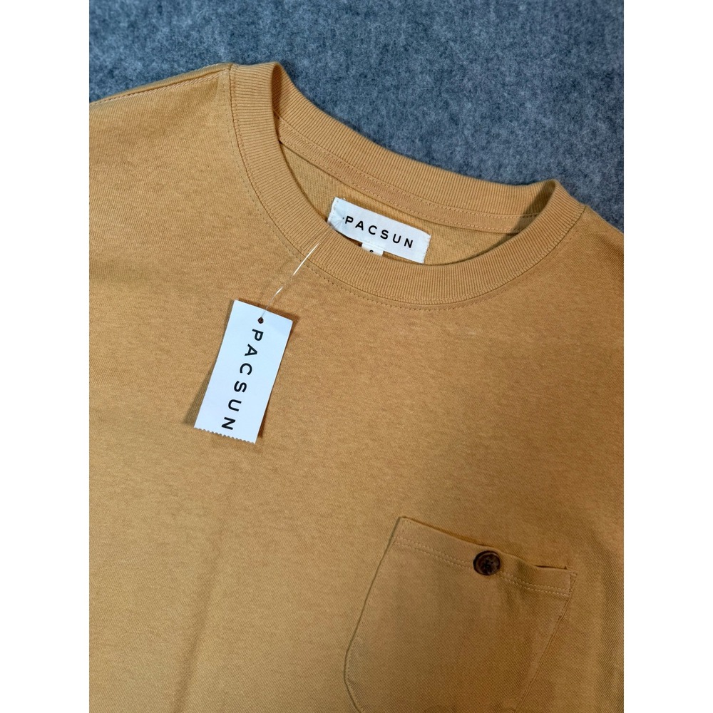 PacSun Mens Small Mustard Yellow Short Sleeve Button Pocket Tee T-Shirt NWT